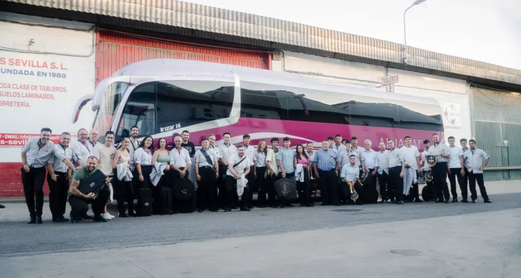 Autocares Aljarafe presente en la 9ª Exposición de Arte Cofrade en Bobadilla Estación